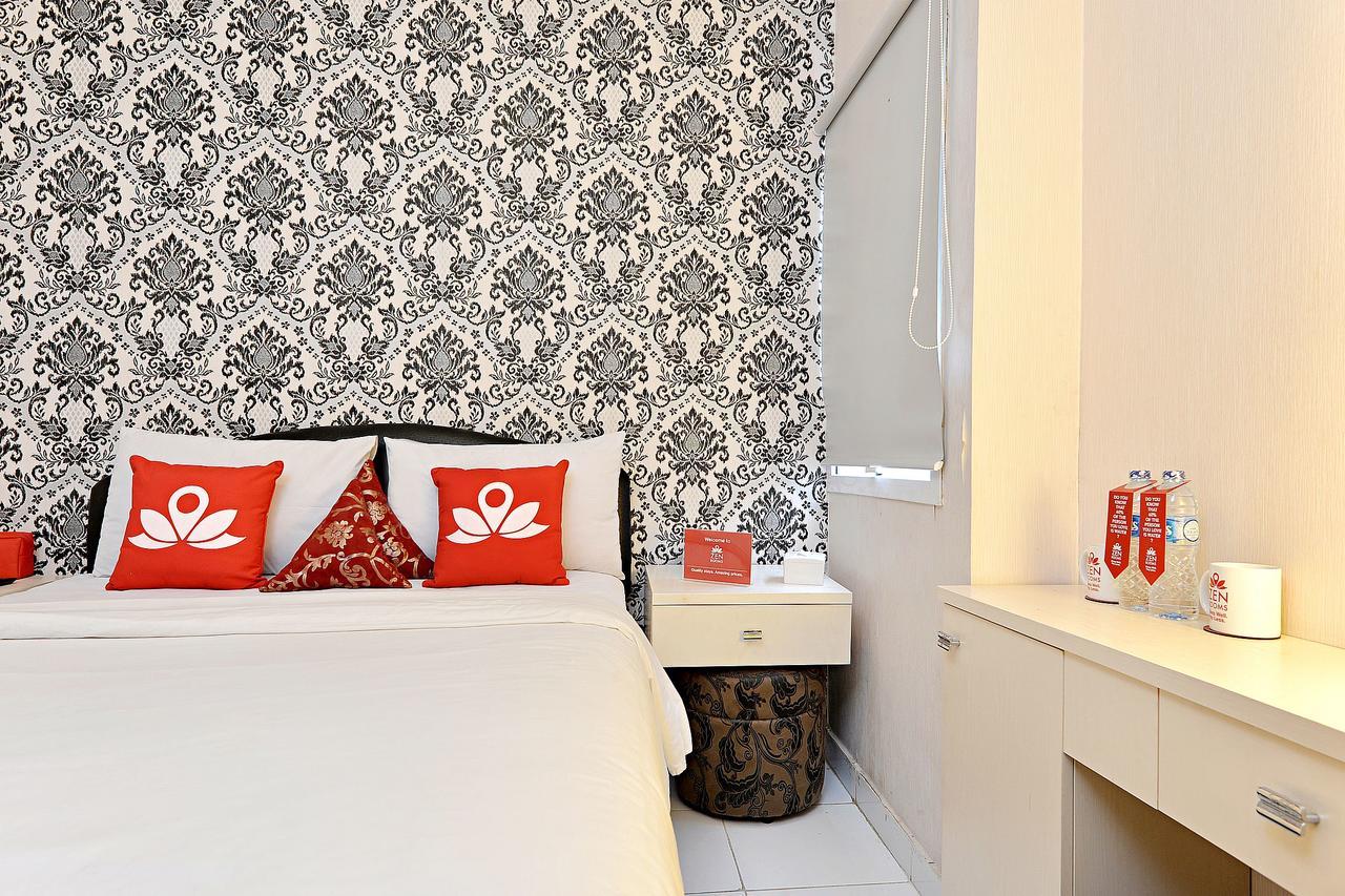 Zen Rooms Basic Tangerang Aeropolis Kültér fotó